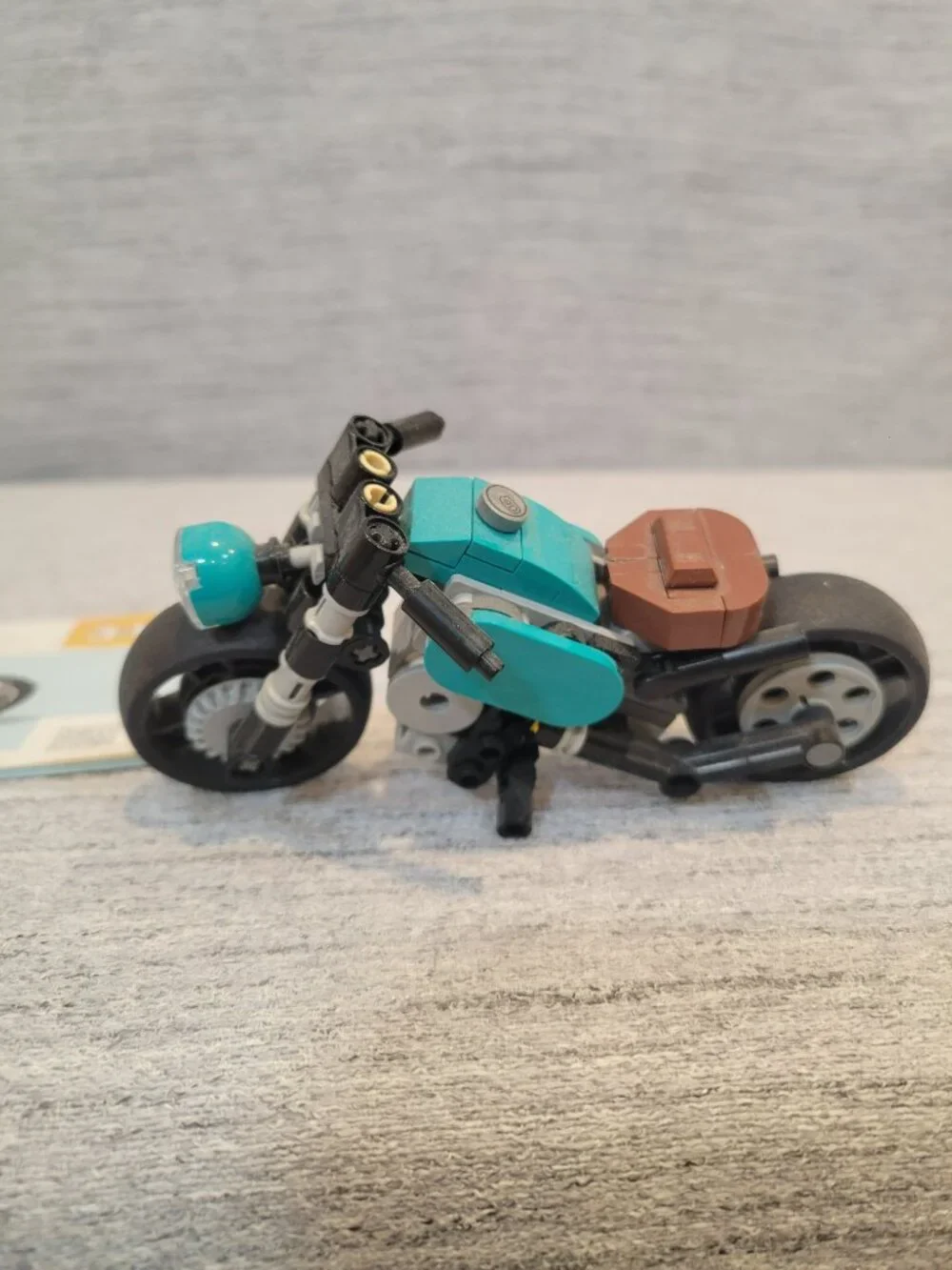 Lego Creator 3 in 1 Vintage Motorcycle 31135